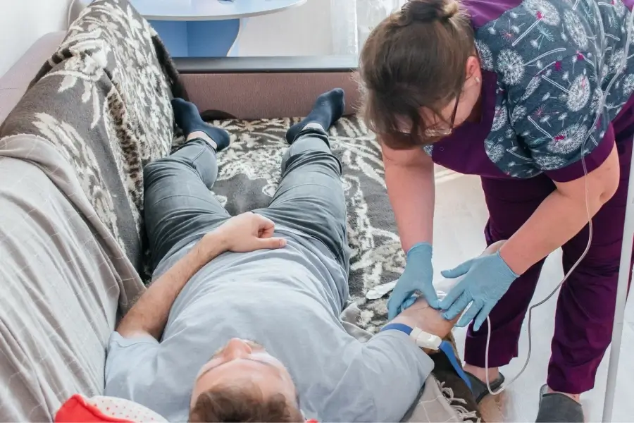 Срочный вывод из запоя в Льгове: быстро, недорого
